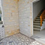 Brane Apartments With Shared Swimming Pool *