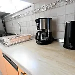 Brane Apartments With Shared Swimming Pool דירה זאדאר