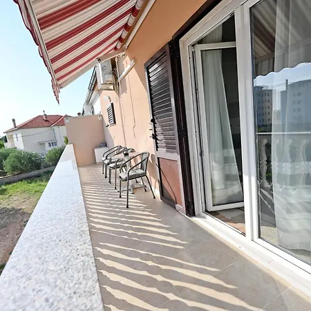 דירה Brane Apartments With Shared Swimming Pool זאדאר