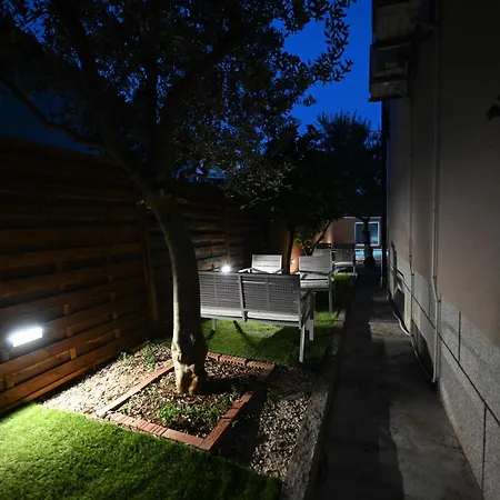 Brane With Swimming Pool Διαμέρισμα