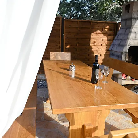 Brane With Swimming Pool Διαμέρισμα *