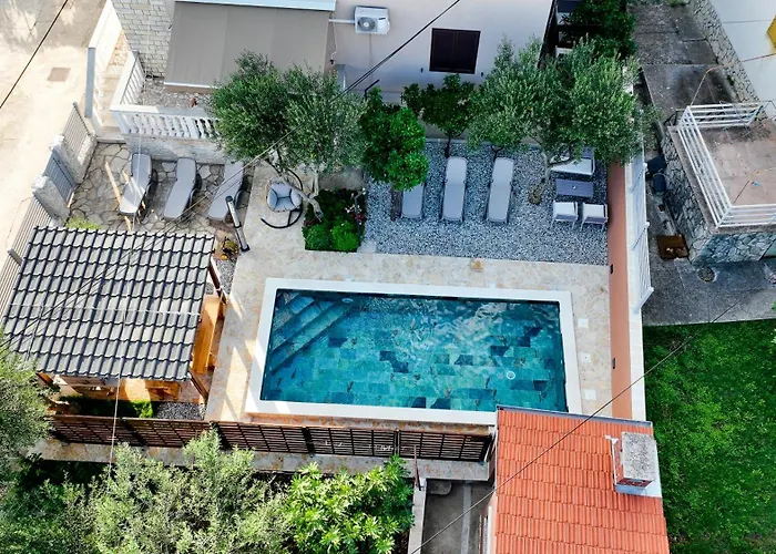 Brane With Swimming Pool Appartamento Zara