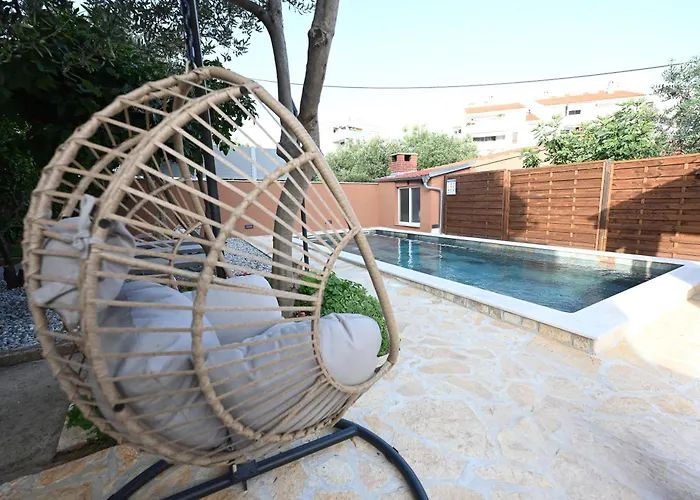 Brane With Swimming Pool Appartamento Zara